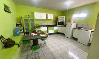 Imagem 3: Casa com 3 dormitórios sendo 1 suíte e 3 vagas de garagem no Centro de Porto Belo