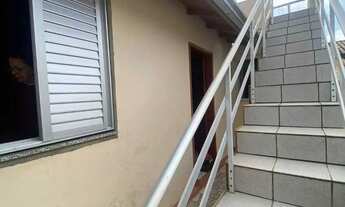 Imagem 7: Casa com 3 dormitórios sendo 1 suíte e 3 vagas de garagem no Centro de Porto Belo