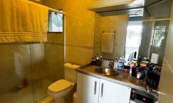 Imagem 2: Casa alto padrão com edícula nos fundos 4 dormitórios sendo 2 suítes 4 vagas no Fiuza Lima