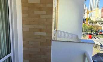 Imagem 4: Apartamento mobiliado com 2 dormitórios sendo 1 suíte e 1 vaga de garagem em Balneário Cam