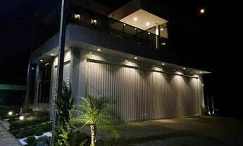 Imagem 6: Casa em hangar com 3 suítes e 2 vagas de garagem entre Itajaí e Brusque