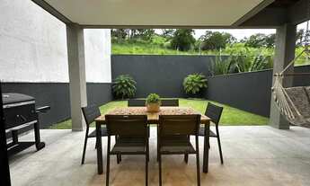 Imagem 5: Sobrado geminado mobiliado 3 dormitórios sendo 1 suíte e 2 vagas em Governador Celso Ramos