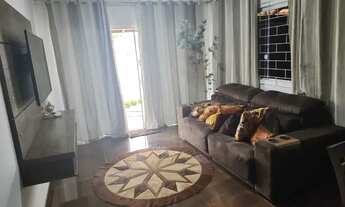 Imagem: Casa com 2 dormitórios e 3 vagas de garagem