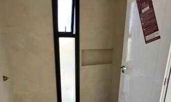 Imagem 5: Sobrado alto padrão com 4 suítes e 2 vagas de garagem em Camboriú/SC