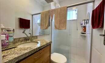 Imagem 5: Sobrado alto padrão com 3 dormitórios e 3 vagas de garagem, com amplo jardim - Camboriú/SC