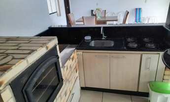 Imagem 3: Casa alto padrão com 3 dormitórios sendo 1 suíte e 3 vagas em Balneário Piçarras