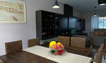 Imagem 5: Casa com 3 suítes e 4 vagas de garagem em Balneário Camboriú/SC