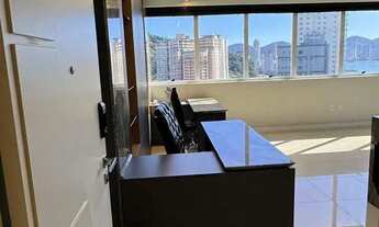 Imagem: Sala comercial frente mar e mobiliada com