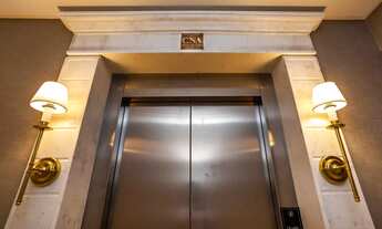 Imagem 2: Apartamento frente mar com 4 suítes e 4 vagas de garagem em Meia Praia - Itapema/SC