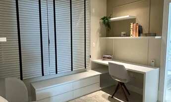 Imagem 4: Apartamento finamente mobiliado com 4 suítes e 3 vagas de garagem em Meia Praia - Itapema