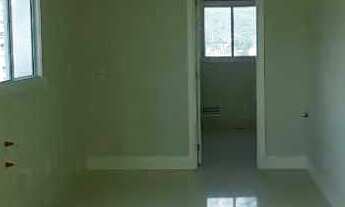 Imagem 2: Apartamento com 4 dormitórios sendo 2 suítes e 3 vagas de garagem em Balneário Camboriú/SC