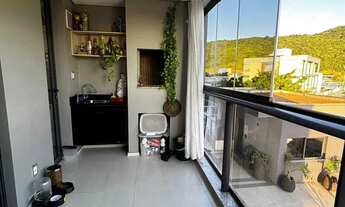 Imagem 2: Apartamento com 3 dormitórios sendo 1 suíte e 2 vagas de garagem no bairro Ressacada em I