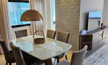 Imagem 2: Apartamento frente mar com 3 dormitórios sendo 1 suíte e 1 vaga de garagem no Centro de It