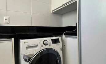 Imagem 4: Apartamento com 3 dormitórios sendo 1 suíte e 1 vaga de garagem na Meia Praia, Itapema/SC