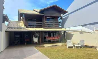 Imagem 4: Casa com 3 dormitórios sendo 1 suíte e 2 vagas de garagem em Penha/SC