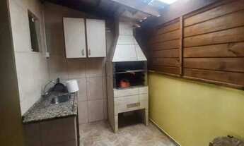 Imagem 2: Casa com 3 dormitórios sendo 1 suíte e 2 vagas de garagem em Penha/SC