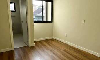 Imagem 7: Casa Alto Padrão com 3 dormitórios sendo 1 suíte master e 2 vagas no América em Joinville