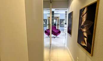 Imagem 5: Apartamento mobiliado com 3 suítes e 2 vagas - Na Av. Central em Balneário Camboriú/SC