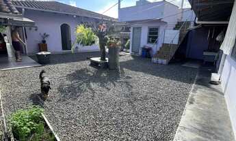 Imagem: Casa com 3 dormitórios e 4 vagas sendo