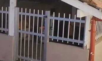 Imagem 6: Casa averbada com 3 dormitórios sendo 1 suíte e 2 vagas de garagem em Joinville