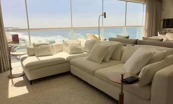 Imagem 6: Apartamento com 4 dormitórios sendo 4 suítes e 3 vagas de garagem em Itajaí/SC