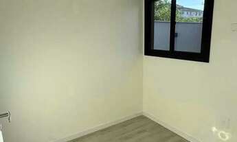 Imagem: Geminado com 3 dormitórios sendo1 suíte