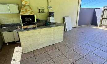 Imagem 4: Casa com 3 dormitórios sendo 1 suíte e 2 vagas - Iririú