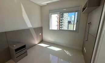 Imagem 6: Apartamento com 4 dormitórios sendo 2 suítes e 3 vagas de garagem - Balneário Camboriú/SC