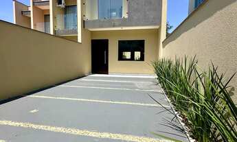 Imagem 4: Geminado com 3 dormitórios sendo 1 suíte e 1 vaga de garagem - Adhemar Garcia