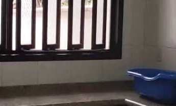 Imagem 2: Casa mobiliada com 2 dormitórios e 2 vagas de garagem no bairro Floresta em Joinville