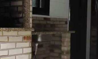 Imagem 5: Casa mobiliada com 2 dormitórios e 2 vagas de garagem no bairro Floresta em Joinville