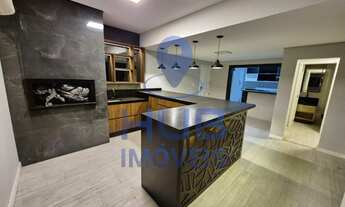 Imagem: 1 suíte), 276m2, Reformado, 2 Vagas, Kobrasol