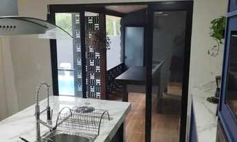 Imagem 2: Casa com 2 dormitórios e 2 vagas de garagem - Morro do Meio