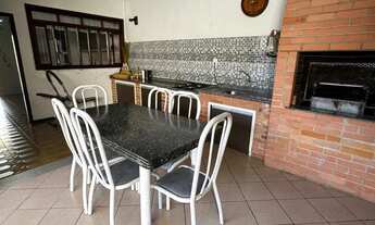 Imagem 3: Casa com 3 dormitórios sendo 1 suíte e 1 vaga de garagem no bairro Guanabara em Joinville