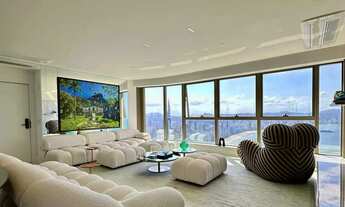 Imagem 4: Apartamento quadra mar com 5 dormitórios sendo 4 suítes e 3 vagas de garagem em Balneário