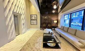 Imagem 2: Apartamento mobiliado com 3 dormitórios sendo 3 suítes e 2 vagas de garagem em Balneário C