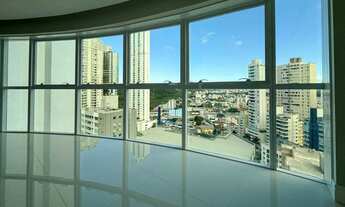 Imagem 5: Apartamento com 3 suítes e 2 vagas de garagem na Av. Brasil em Balneário Camboriú/SC