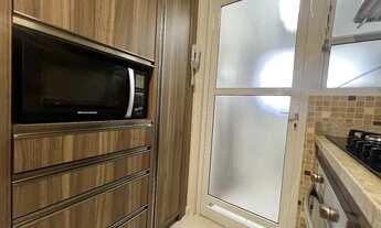 Imagem 2: Apartamento com 2 dormitórios sendo 1 suíte e 1 vaga de garagem em Florianópolis/SC