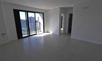 Imagem 6: Apartamento com 2 dormitórios sendo 1 suíte e 2 vagas de garagem na Praia Brava/SC