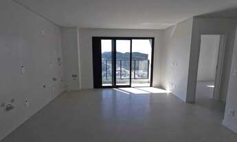 Imagem 4: Apartamento com 2 dormitórios sendo 1 suíte e 2 vagas de garagem na Praia Brava/SC