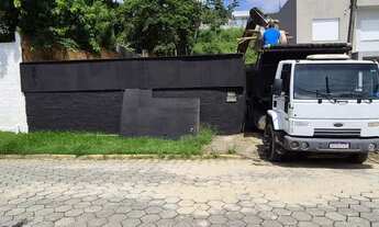 Imagem 2: Terreno com 300m² no bairro Vila Nova em Porto Belo/SC