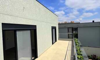 Imagem 5: Casa de alto padrão com 4 dormitórios sendo 3 suítes e 4 vagas de garagem em Camboriú/SC