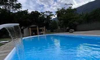 Imagem 4: Chácara com casa de 3 dormitórios sendo 2 suítes e 8 vagas - Quiriri