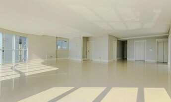 Imagem 7: Apartamento frente mar com 4 suítes e 4 vagas de garagem em Balneário Camboriú