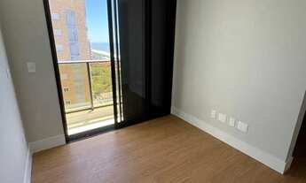 Imagem 2: Apartamento com 3 suítes e 2 vagas de garagem em Piçarras/SC