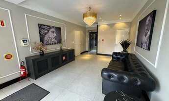 Imagem 6: Apartamento mobiliado com 4 suítes sendo 02 demi e 3 vagas no bairro Meia Praia em Itapema