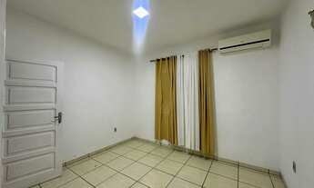 Imagem 3: Casa com 3 dormitórios e 2 vagas, 850m da praia do Gravatá - Navegantes/SC