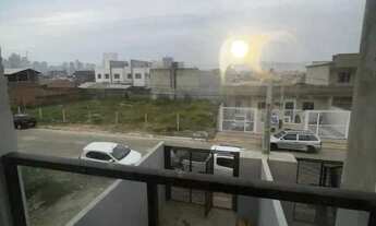 Imagem: Casa geminada com 3 dormitórios sendo 1