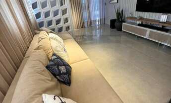 Imagem 3: Cobertura duplex com 3 dormitórios sendo 1 suíte e 2 vagas de garagem em Mariscal/SC