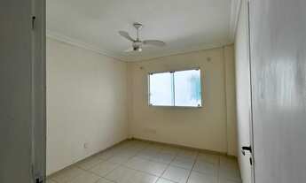 Imagem 2: Cobertura com 3 dormitórios sendo 1 suíte e 2 vagas, a 200m da praia de Gravatá Navegantes